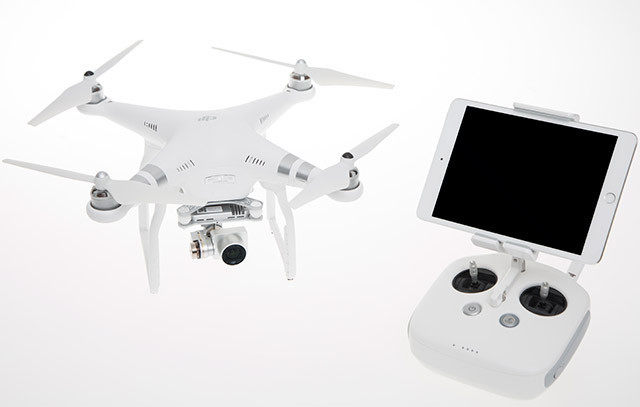 Квадрокоптер DJI Phantom 3 Advanced с пультом управления