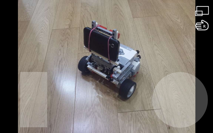 Джойстики на клиенте RoboCam для управления роботом EV3